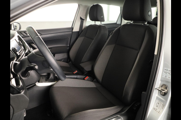 Volkswagen Polo 1.0 TSI Go |Navigatie via App| Parkeersensoren achter | Adaptieve cruise control | LED koplampen | 15"LM Velgen