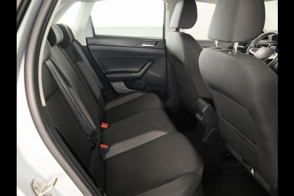Volkswagen Polo 1.0 TSI Go |Navigatie via App| Parkeersensoren achter | Adaptieve cruise control | LED koplampen | 15"LM Velgen