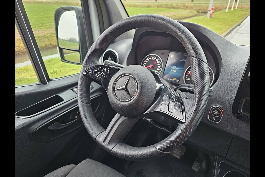 Mercedes-Benz Sprinter 315 L2H2 Mbux10 Automaat Camera Airco Cruise Control Nieuw Model BPM Vrij Euro6 150 PK!
