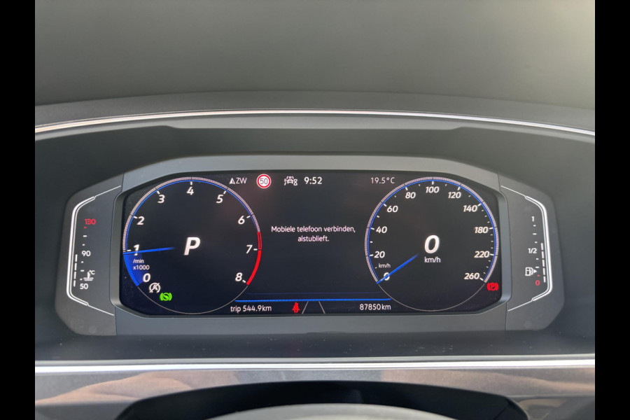 Volkswagen Tiguan Allspace 1.5 TSI R-Line Business+ 7p. | 87.800 KM | 7 zitplaatsen | Panorama - Dak | Virtual Cockpit | Winterpack | Camera