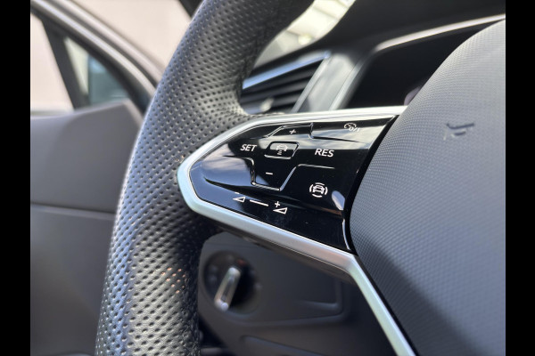 Volkswagen Tiguan Allspace 1.5 TSI R-Line Business+ 7p. | 87.800 KM | 7 zitplaatsen | Panorama - Dak | Virtual Cockpit | Winterpack | Camera