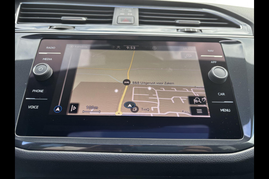 Volkswagen Tiguan Allspace 1.5 TSI R-Line Business+ 7p. | 87.800 KM | 7 zitplaatsen | Panorama - Dak | Virtual Cockpit | Winterpack | Camera