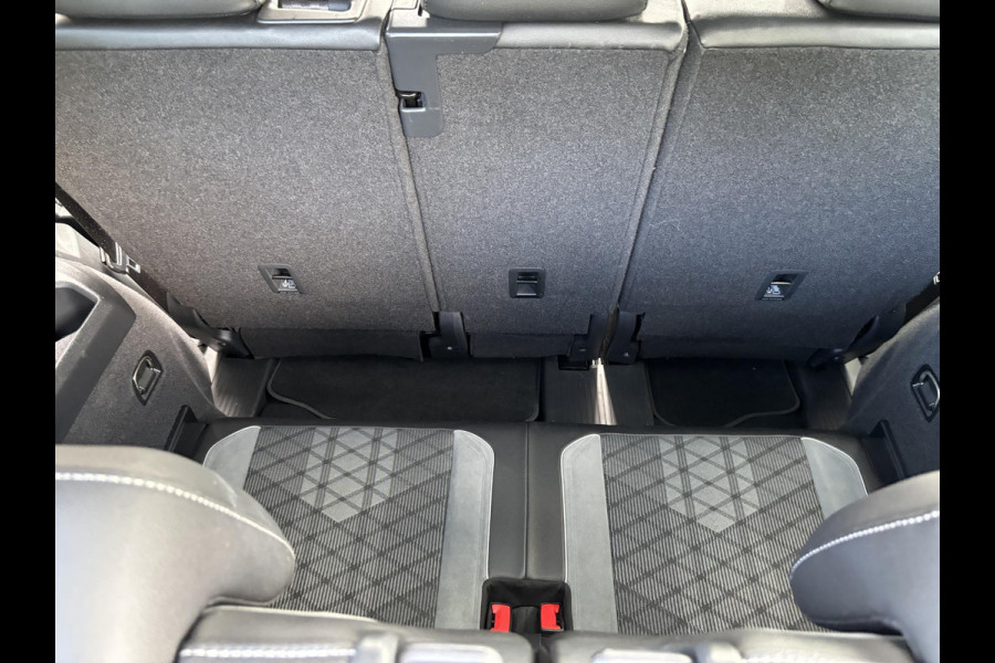 Volkswagen Tiguan Allspace 1.5 TSI R-Line Business+ 7p. | 87.800 KM | 7 zitplaatsen | Panorama - Dak | Virtual Cockpit | Winterpack | Camera