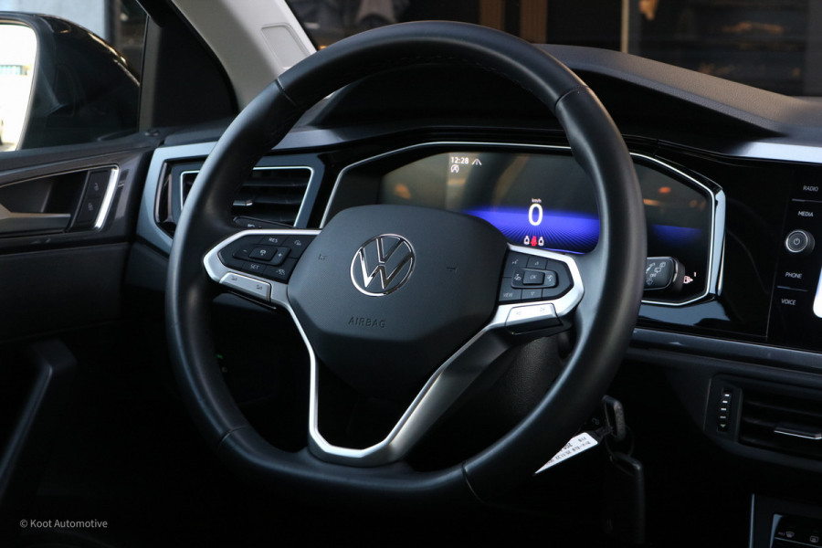 Volkswagen Taigo 1.0 TSI DSG Style | BTW | IQ.Light | ACC | Travel Assist | CarPlay | Camera | Stoelverwarming | Automaat