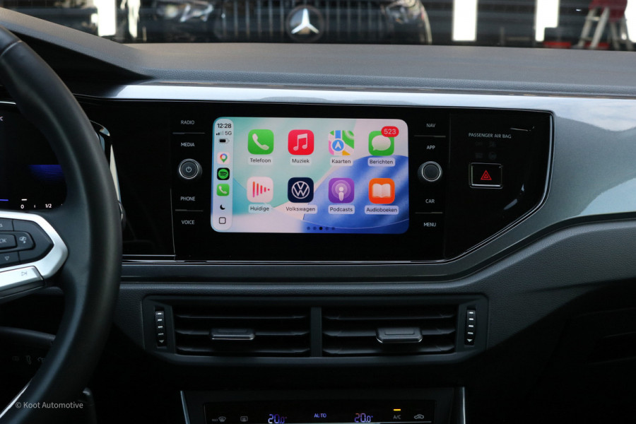 Volkswagen Taigo 1.0 TSI DSG Style | BTW | IQ.Light | ACC | Travel Assist | CarPlay | Camera | Stoelverwarming | Automaat