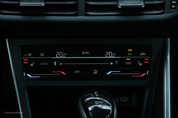 Volkswagen Taigo 1.0 TSI DSG Style | BTW | IQ.Light | ACC | Travel Assist | CarPlay | Camera | Stoelverwarming | Automaat
