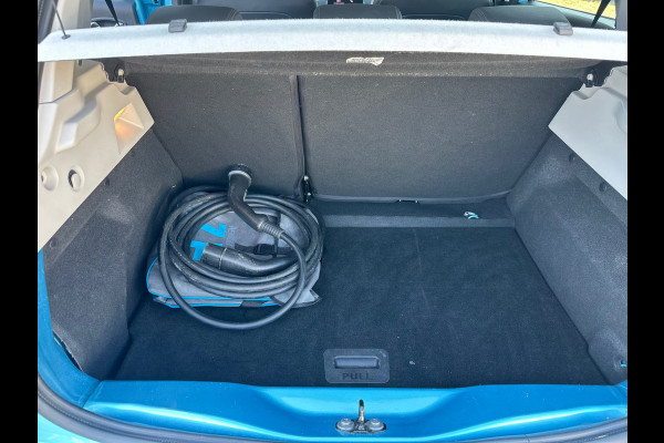 Renault ZOE R135 Edition One 52 kWh *KOOPACCU* | BOSE|CAMERA|