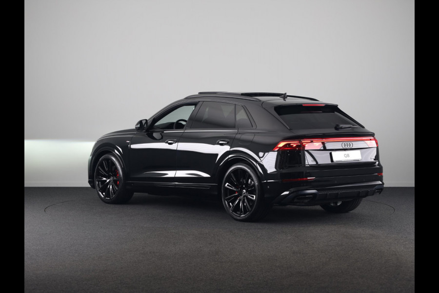 Audi Q8 Pro Line S 55 TFSI e 394 pk | Bang & Olufsen Premium 3D | Glazen panoramadak | Vierwielbesturing | Assistentie. plus, remote park |