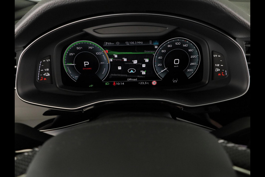 Audi Q8 Pro Line S 55 TFSI e 394 pk | Bang & Olufsen Premium 3D | Glazen panoramadak | Vierwielbesturing | Assistentie. plus, remote park |