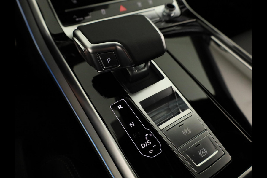 Audi Q8 Pro Line S 55 TFSI e 394 pk | Bang & Olufsen Premium 3D | Glazen panoramadak | Vierwielbesturing | Assistentie. plus, remote park |