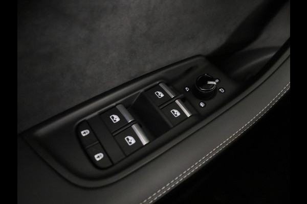 Audi Q8 Pro Line S 55 TFSI e 394 pk | Bang & Olufsen Premium 3D | Glazen panoramadak | Vierwielbesturing | Assistentie. plus, remote park |