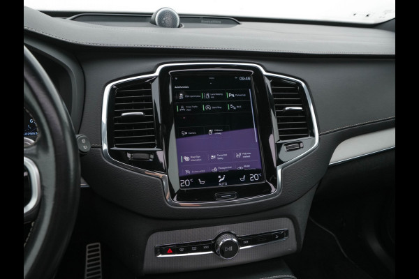 Volvo XC90 2.0 B5 AWD Inscription R-Design Intro Edition [7-Pers.] Aut. *PANO | LEATHER-ALCANTARA | FULL-LED | MEMORY-PACK | BOWERS&WILKINS | BLINDSPOT | KEYLESS | DIGI-COCKPIT | NAVI-FULLMAP | PRIVACYGLASS | HEATED-SPORTSEATS | TOWBAR | 20''ALU*