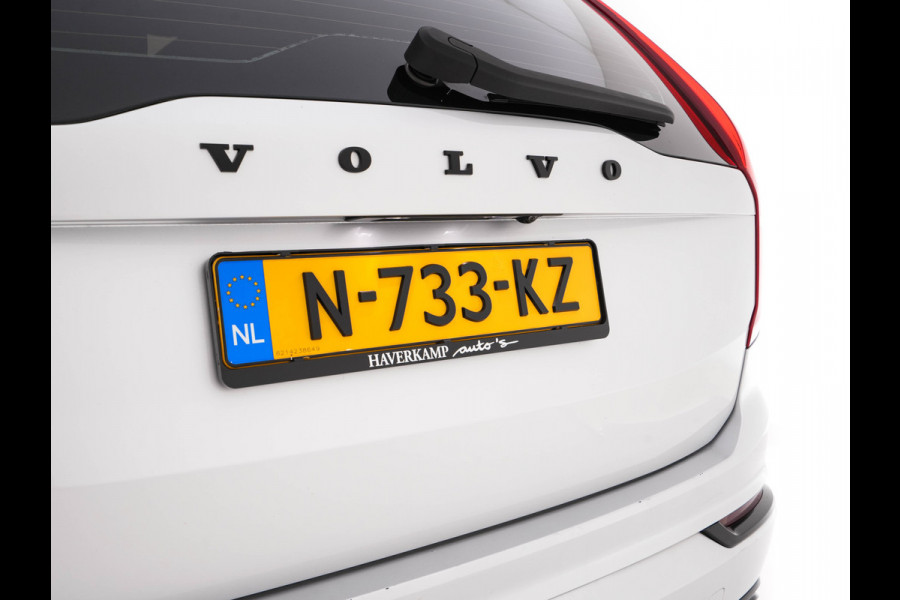 Volvo XC90 2.0 B5 AWD Inscription R-Design Intro Edition [7-Pers.] Aut. *PANO | LEATHER-ALCANTARA | FULL-LED | MEMORY-PACK | BOWERS&WILKINS | BLINDSPOT | KEYLESS | DIGI-COCKPIT | NAVI-FULLMAP | PRIVACYGLASS | HEATED-SPORTSEATS | TOWBAR | 20''ALU*