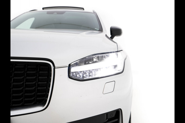 Volvo XC90 2.0 B5 AWD Inscription R-Design Intro Edition [7-Pers.] Aut. *PANO | LEATHER-ALCANTARA | FULL-LED | MEMORY-PACK | BOWERS&WILKINS | BLINDSPOT | KEYLESS | DIGI-COCKPIT | NAVI-FULLMAP | PRIVACYGLASS | HEATED-SPORTSEATS | TOWBAR | 20''ALU*