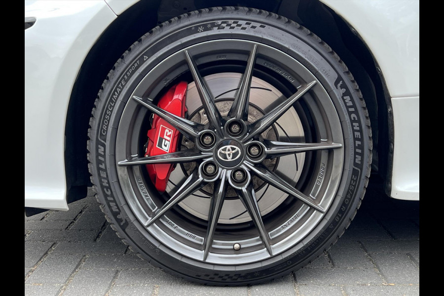 Toyota Yaris 1.6 Turbo 261pk GR Performance | Eerste eigenaar, Perfecte staat, Parelmoer wit, CarPlay, Stoelverwarming