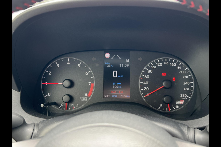 Toyota Yaris 1.6 Turbo 261pk GR Performance | Eerste eigenaar, Perfecte staat, Parelmoer wit, CarPlay, Stoelverwarming