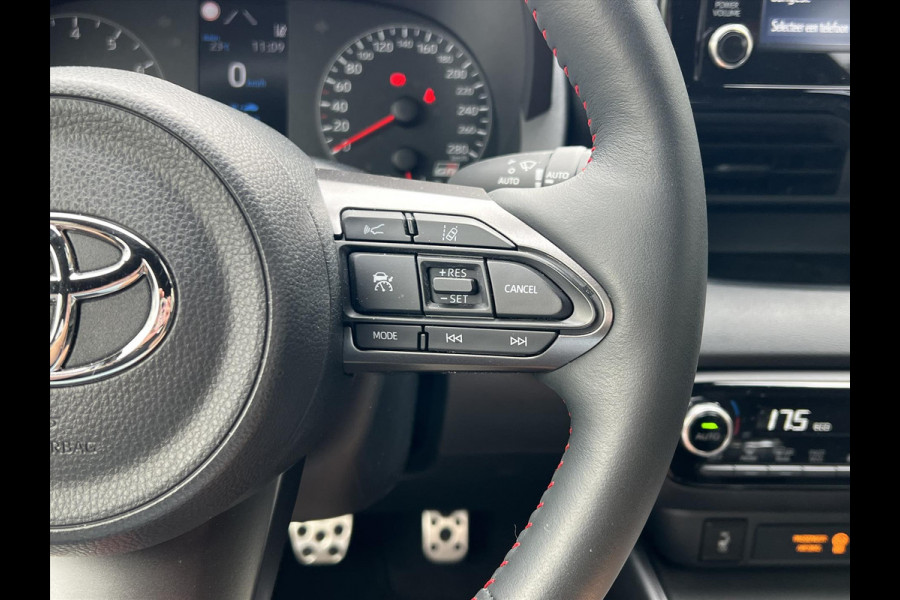 Toyota Yaris 1.6 Turbo 261pk GR Performance | Eerste eigenaar, Perfecte staat, Parelmoer wit, CarPlay, Stoelverwarming