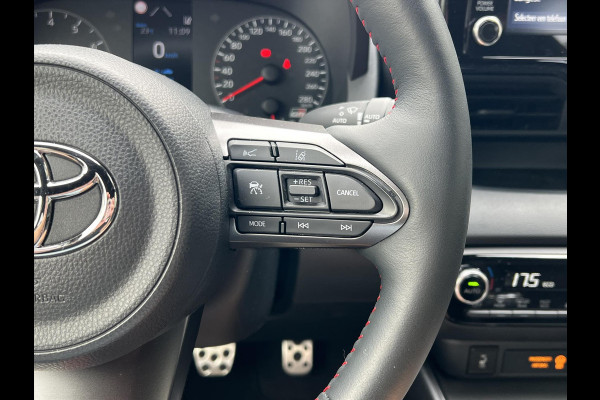 Toyota Yaris 1.6 Turbo 261pk GR Performance | Eerste eigenaar, Perfecte staat, Parelmoer wit, CarPlay, Stoelverwarming