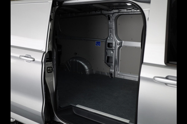 Volkswagen E-Transporter 34 L2H1 Bulli 71 kWh Trekhaak | Achterdeuren | Keyless access