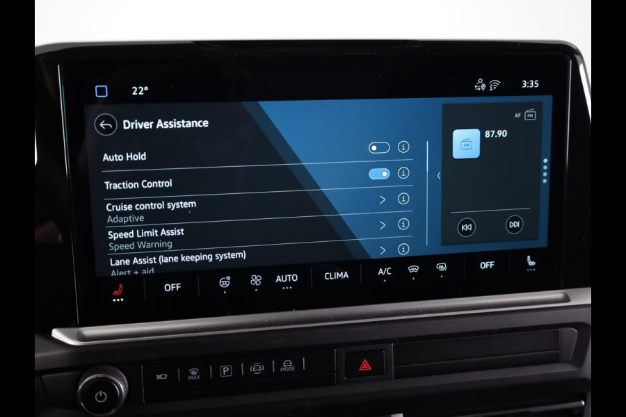 Volkswagen E-Transporter 34 L2H1 Bulli 71 kWh Trekhaak | Achterdeuren | Keyless access