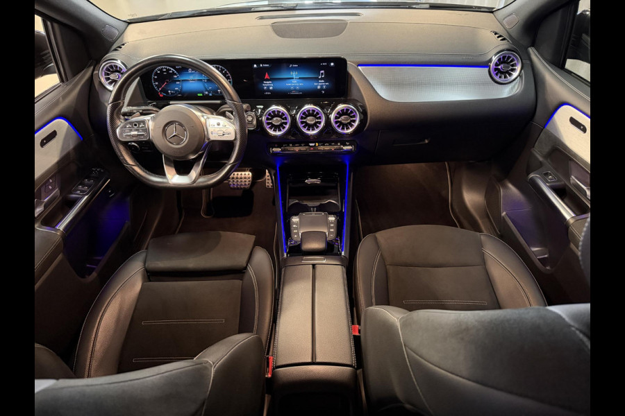 Mercedes-Benz B-Klasse 250 e AMG Line 18''/Dodehoek/Camera/Keyless/Sfeerverlichting/DAB/PDC v+a/Stoelverwarming/Apple Carplay & Android Auto