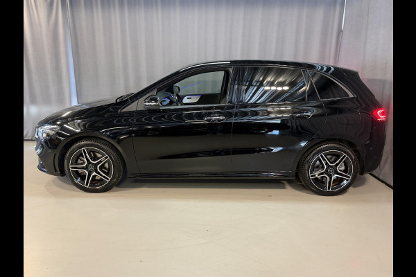 Mercedes-Benz B-Klasse 250 e AMG Line 18''/Dodehoek/Camera/Keyless/Sfeerverlichting/DAB/PDC v+a/Stoelverwarming/Apple Carplay & Android Auto