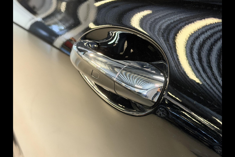 Mercedes-Benz B-Klasse 250 e AMG Line 18''/Dodehoek/Camera/Keyless/Sfeerverlichting/DAB/PDC v+a/Stoelverwarming/Apple Carplay & Android Auto
