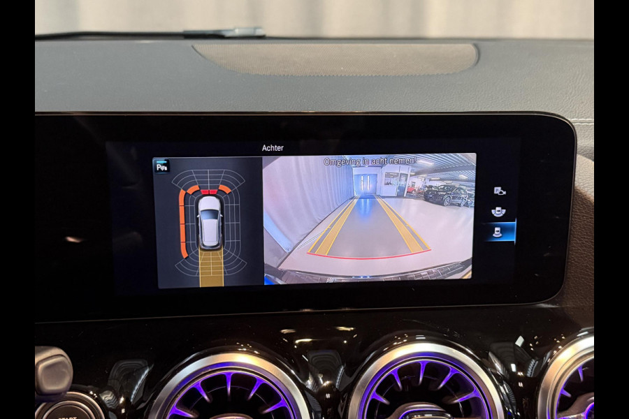 Mercedes-Benz B-Klasse 250 e AMG Line 18''/Dodehoek/Camera/Keyless/Sfeerverlichting/DAB/PDC v+a/Stoelverwarming/Apple Carplay & Android Auto