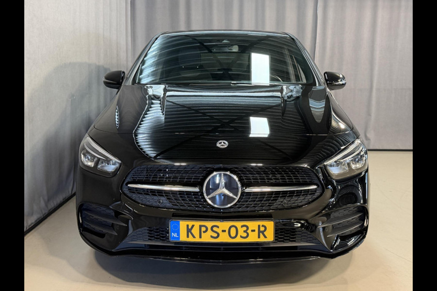 Mercedes-Benz B-Klasse 250 e AMG Line 18''/Dodehoek/Camera/Keyless/Sfeerverlichting/DAB/PDC v+a/Stoelverwarming/Apple Carplay & Android Auto