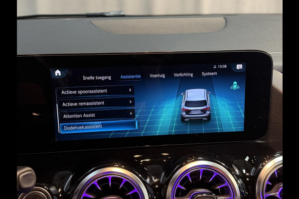 Mercedes-Benz B-Klasse 250 e AMG Line 18''/Dodehoek/Camera/Keyless/Sfeerverlichting/DAB/PDC v+a/Stoelverwarming/Apple Carplay & Android Auto