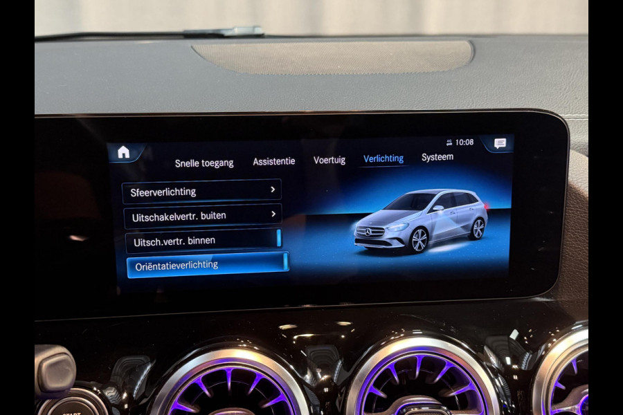 Mercedes-Benz B-Klasse 250 e AMG Line 18''/Dodehoek/Camera/Keyless/Sfeerverlichting/DAB/PDC v+a/Stoelverwarming/Apple Carplay & Android Auto