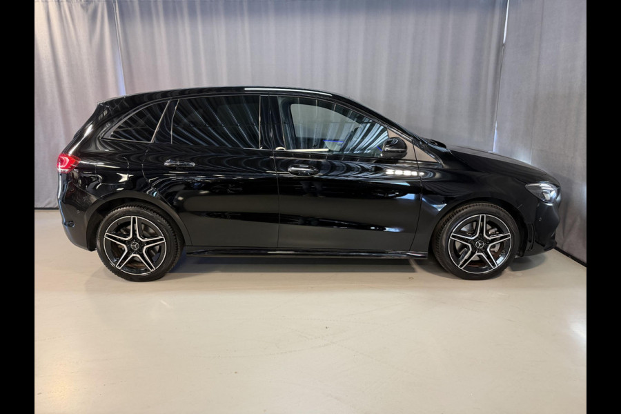 Mercedes-Benz B-Klasse 250 e AMG Line 18''/Dodehoek/Camera/Keyless/Sfeerverlichting/DAB/PDC v+a/Stoelverwarming/Apple Carplay & Android Auto