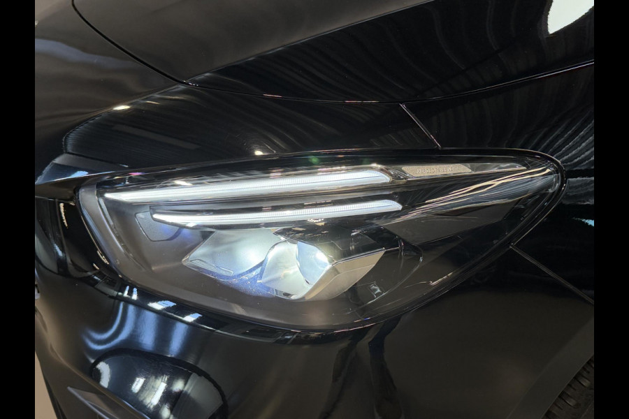 Mercedes-Benz B-Klasse 250 e AMG Line 18''/Dodehoek/Camera/Keyless/Sfeerverlichting/DAB/PDC v+a/Stoelverwarming/Apple Carplay & Android Auto