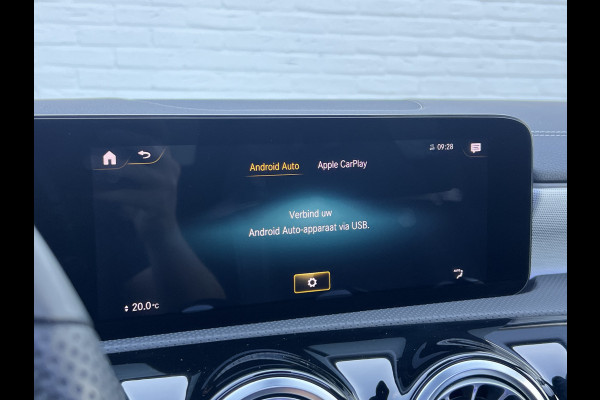 Mercedes-Benz CLA-Klasse Shooting Brake 200 Edition AMG-Line | Pano | Camera | Multibeam | Night Pakket