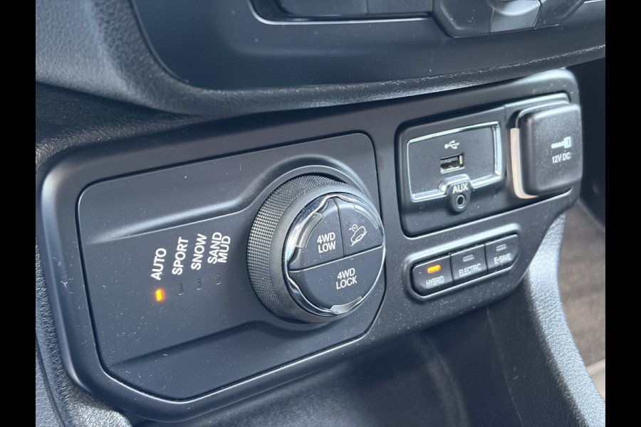 Jeep Renegade 4xe 240 Plug-in Hybrid Electric Upland | Camera | LED verlichting