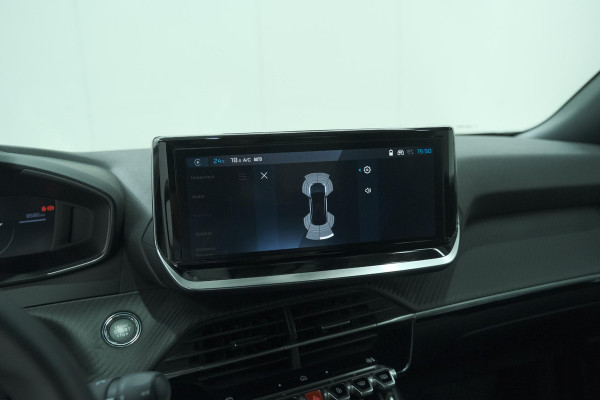 Peugeot e-2008 EV Allure Avantage 54 kWh | 97,6% SOH | 11 KW Lader | Apple Carplay | Parkeersensoren