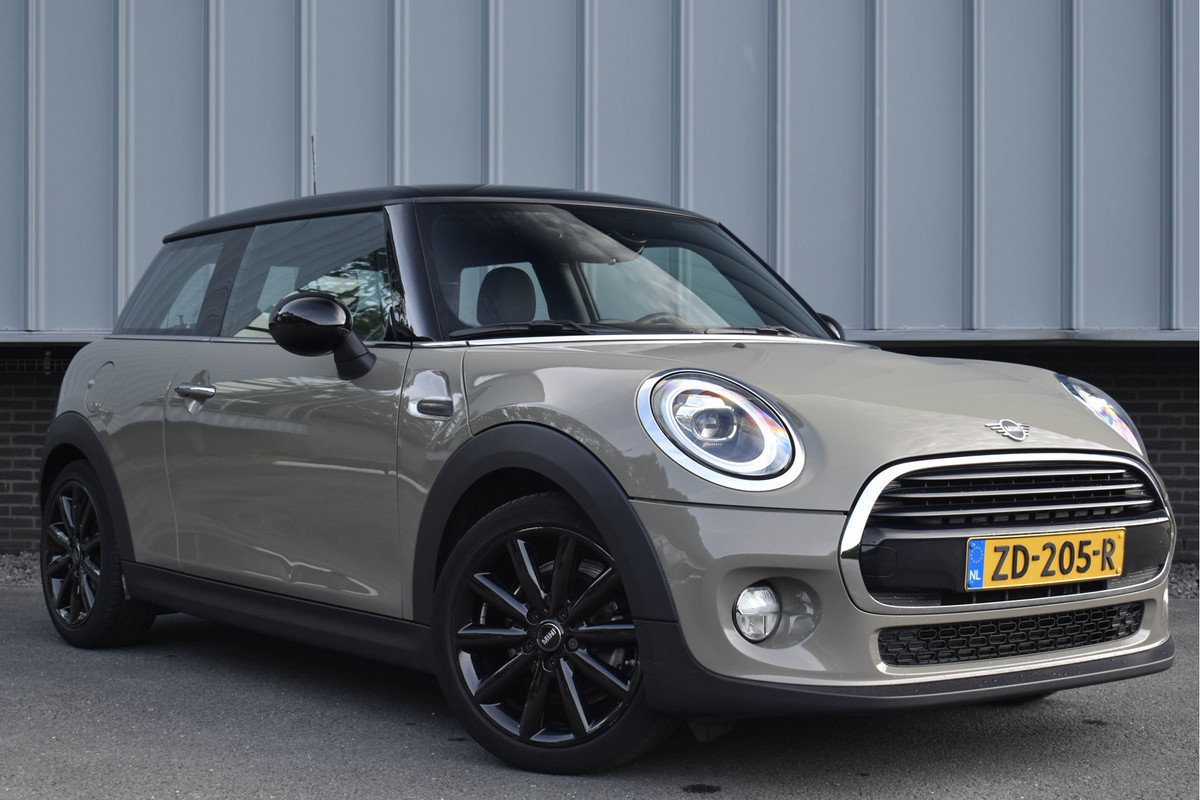 MINI 3-deurs 1.5 Cooper Chili | Xenon | Carplay | Navi | Sportstoelen