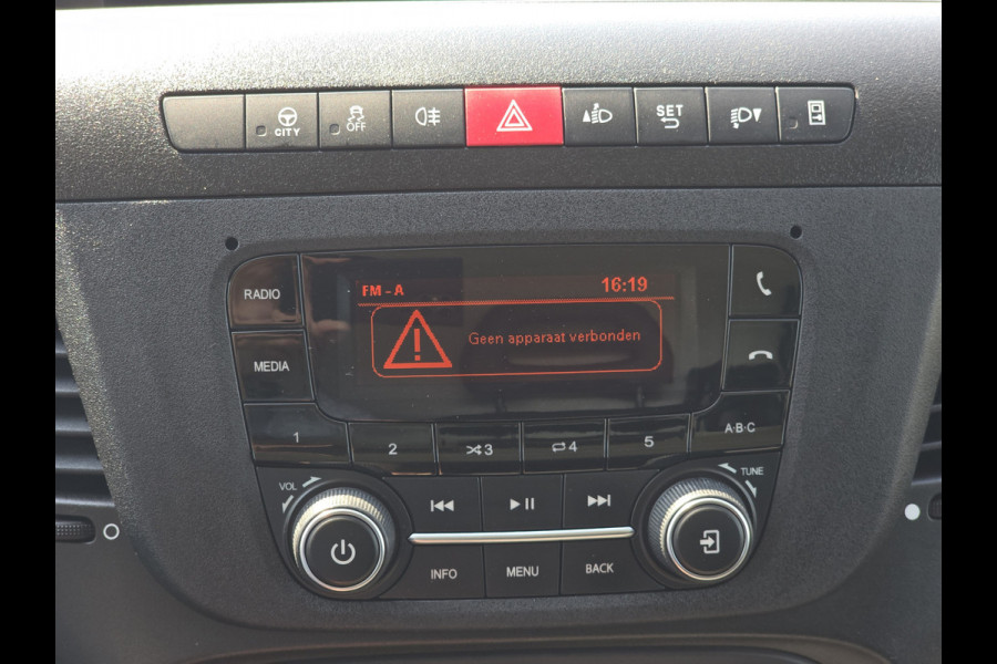 Iveco Daily 35C14V 2.3 410 H2 L4 H2 - 140 Pk - Euro 6 - Airco - Cruise Control