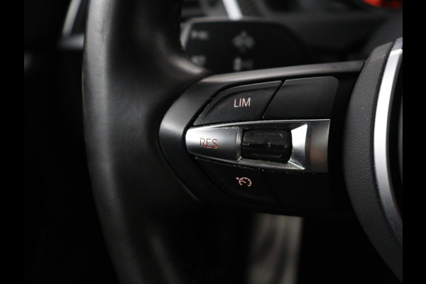 BMW 4 Serie Gran Coupé 418i High Executive | Schuifdak | Trekhaak | Climate control | Navigatie | Camera | Cruise control | Buetooth | DAB+ | Ambianceverlichting