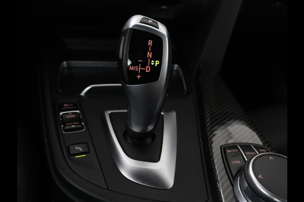 BMW 4 Serie Gran Coupé 418i High Executive | Schuifdak | Trekhaak | Climate control | Navigatie | Camera | Cruise control | Buetooth | DAB+ | Ambianceverlichting