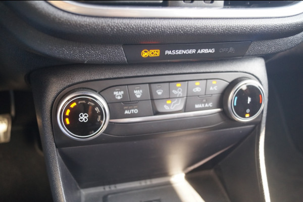 Ford Fiesta 1.0 Ecoboost 124pk Hybrid ST-Line X -NAVI-PDC-B&O-