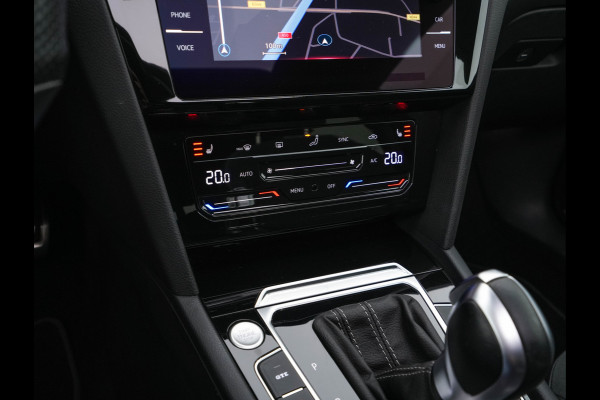 Volkswagen Arteon Shooting Brake 1.4 TSI eHybrid R-Line Business (Plug-in) {SoH-90%} (INCL-BTW) *PANO | LEATHER-ARTVELOURS | FULL-LED | CAMERA | ADAPTIVE-CRUISE | HEATED-SPORTSEATS | KEYLESS | NAVI-FULLMAP | PRIVACYGLASS | SHIFTPADDLES | DIGI-COCKPIT | TOWBAR | 18''ALU*