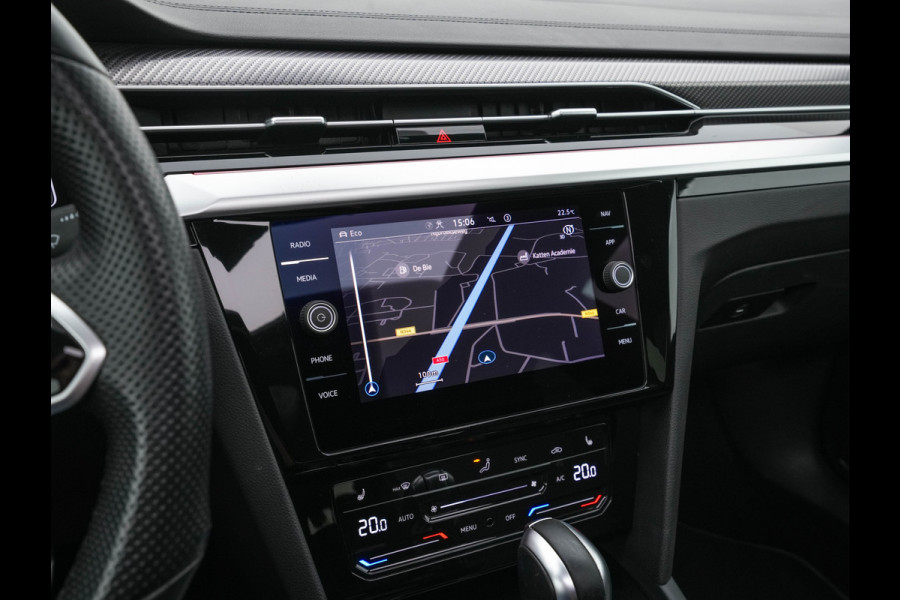 Volkswagen Arteon Shooting Brake 1.4 TSI eHybrid R-Line Business (Plug-in) {SoH-90%} (INCL-BTW) *PANO | LEATHER-ARTVELOURS | FULL-LED | CAMERA | ADAPTIVE-CRUISE | HEATED-SPORTSEATS | KEYLESS | NAVI-FULLMAP | PRIVACYGLASS | SHIFTPADDLES | DIGI-COCKPIT | TOWBAR | 18''ALU*