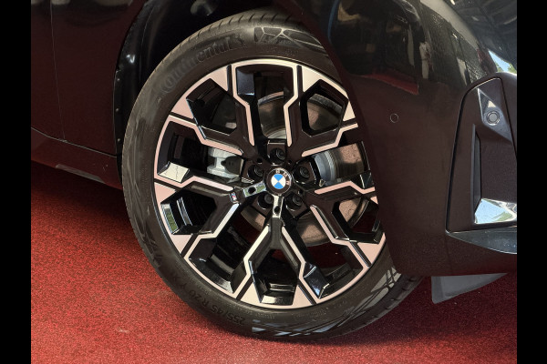BMW X3 30e 300PK PHEV XDRIVE M SPORT / PANO SCHUIFDAK / HARMAN KARDON / 360.CAM / INNOVATION /