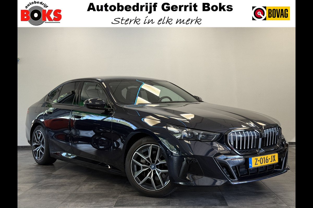 BMW i5 eDrive40 84 kWh Head-Up ACC PDC Trekhaak M-Sport Leder