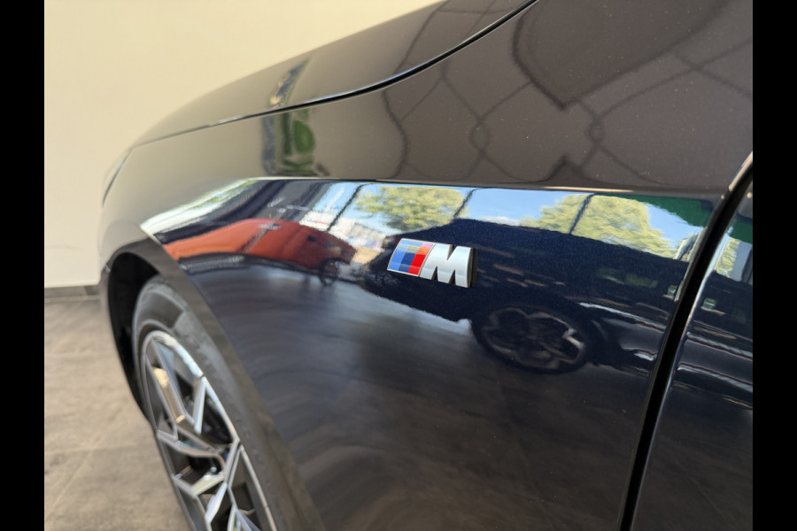 BMW i5 eDrive40 84 kWh Head-Up ACC PDC Trekhaak M-Sport Leder