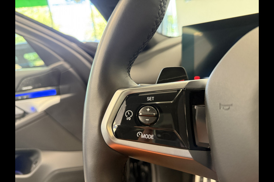 BMW i5 eDrive40 84 kWh Head-Up ACC PDC Trekhaak M-Sport Leder