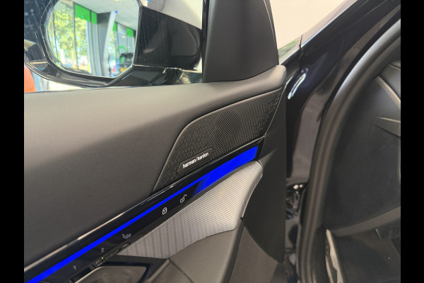 BMW i5 eDrive40 84 kWh Head-Up ACC PDC Trekhaak M-Sport Leder