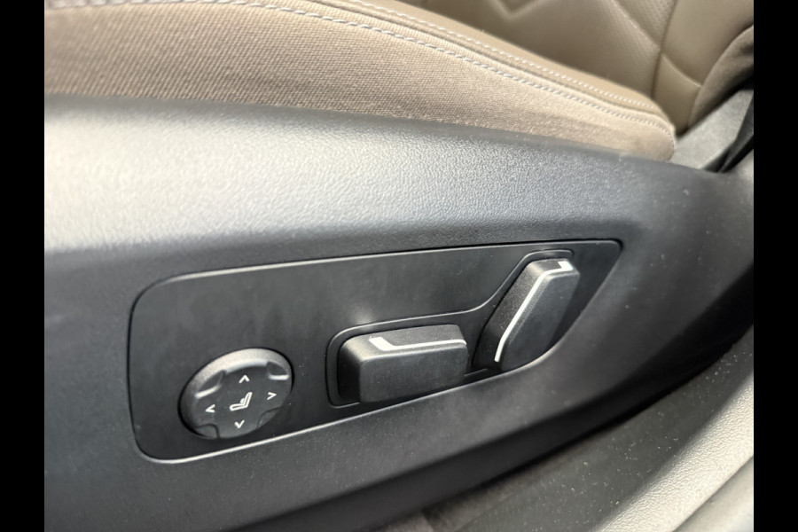 BMW i5 eDrive40 84 kWh Head-Up ACC PDC Trekhaak M-Sport Leder