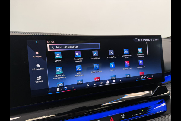 BMW i5 eDrive40 84 kWh Head-Up ACC PDC Trekhaak M-Sport Leder